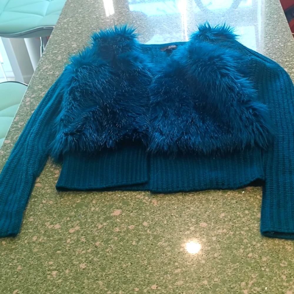 Sweater/ jacket